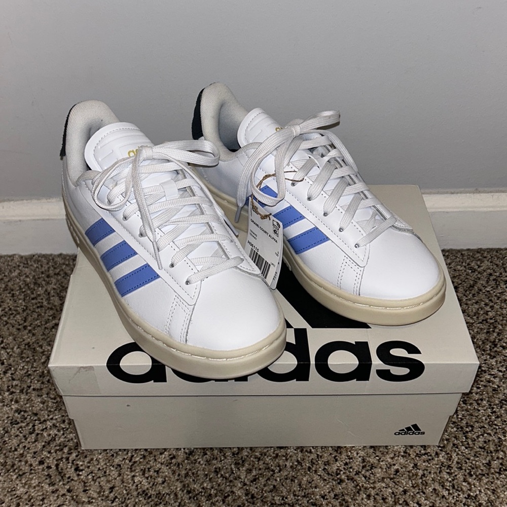 Adidas Grand Court Alpha